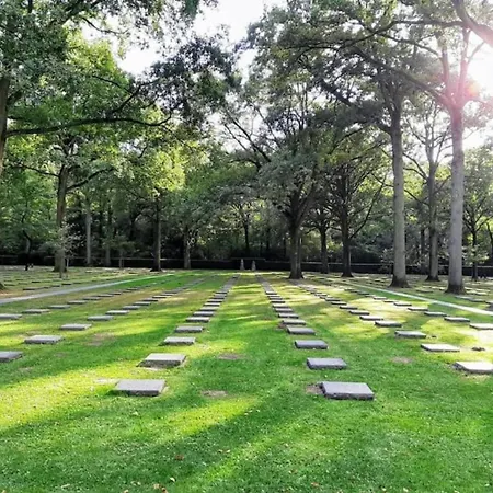 Dockside 0303 With Location Nieuwpoort